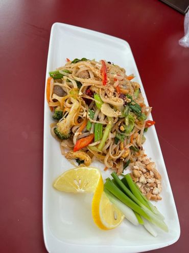 Pad Thai Tavuk Etli